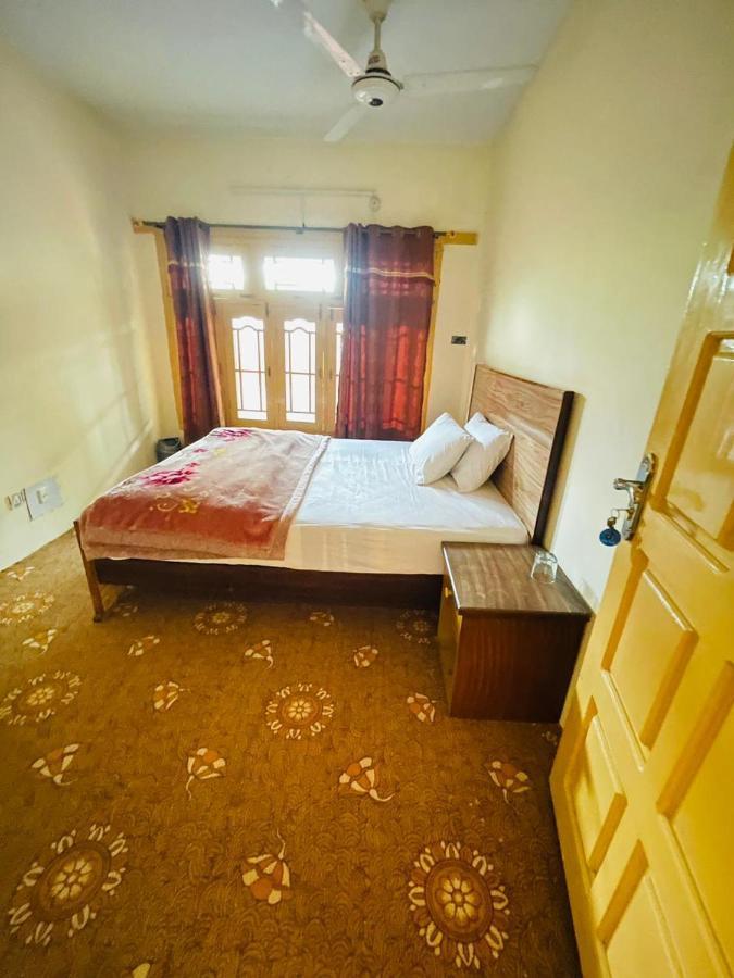 Laal Haveli Hotel Skardu Exterior foto